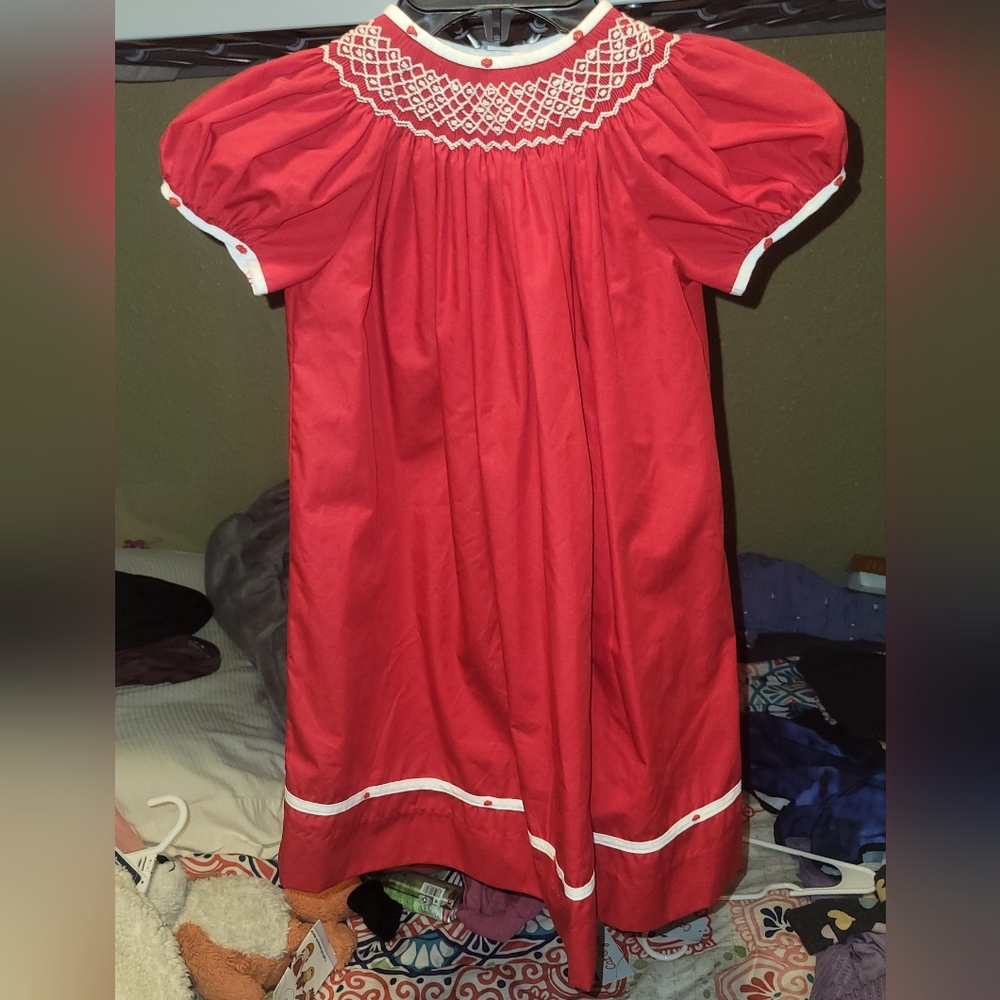 Girls 4T Mimi Smocked red dress